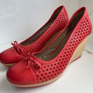Simen leather wedges